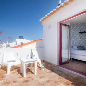 Do Paco Bed & Breakfast Lagos