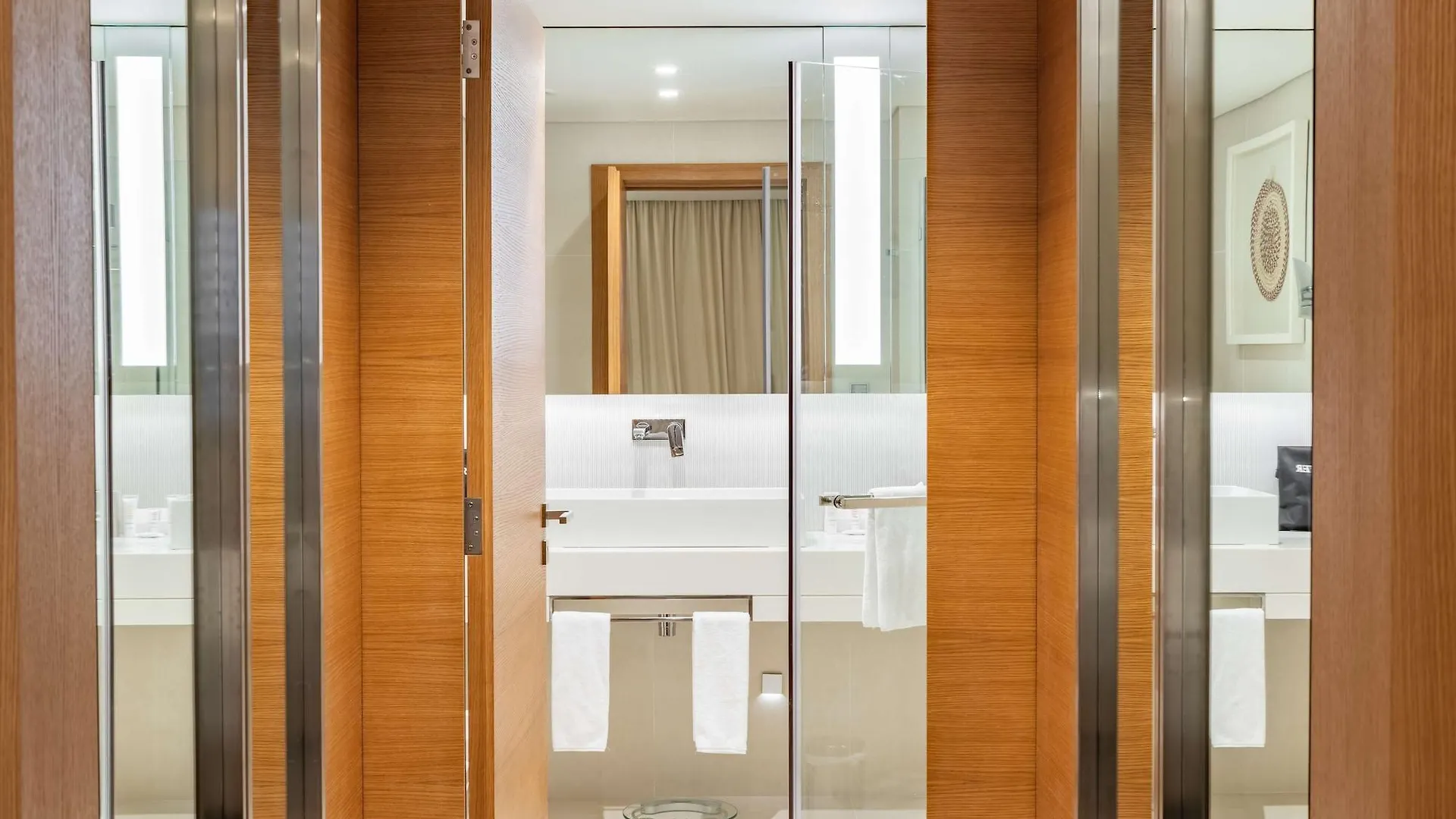 Radisson Blu Hotel & Residence, Riyadh Diplomatic Quarter